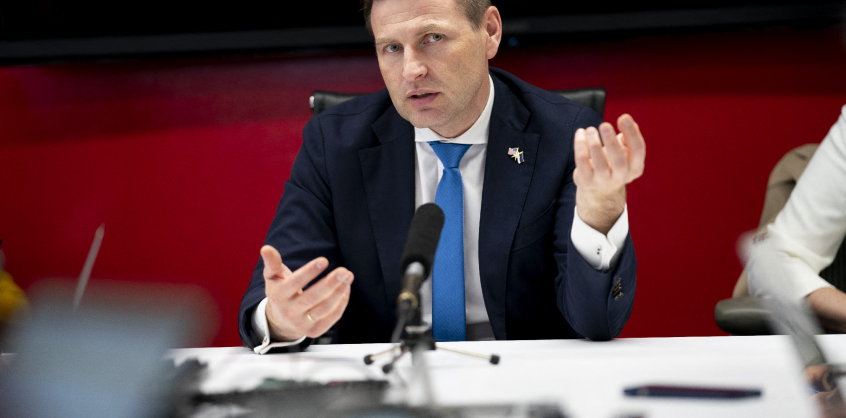 Észt védelmi miniszter: Oroszország nem gyengült meg kritikus mértékben