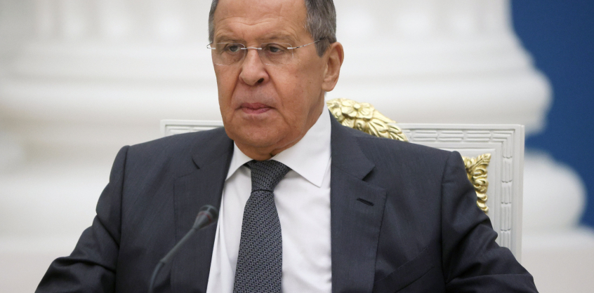 Lavrov: a Nyugat kényszeríti Kijevet az Oroszország elleni háborúba