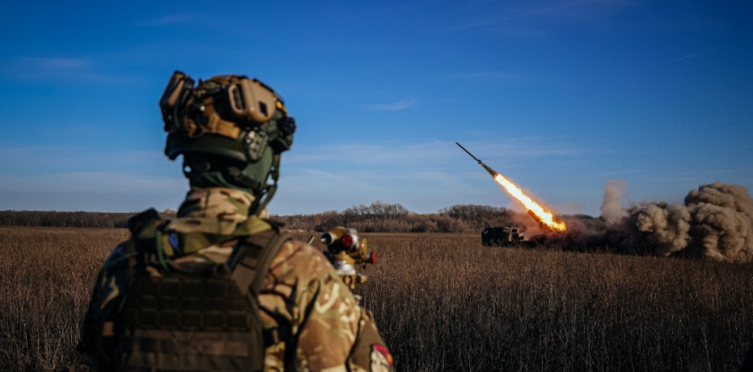 Kreml: a NATO kényszeríti háborúra Kijevet