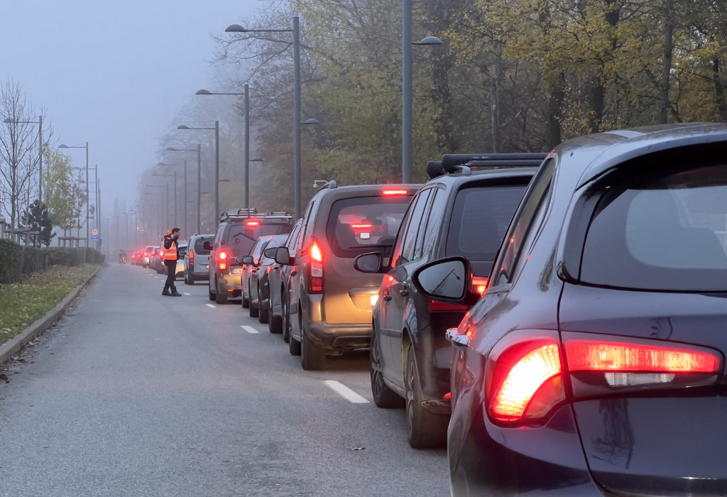 2031-től kitiltják a dízelautókat két nagyvárosból