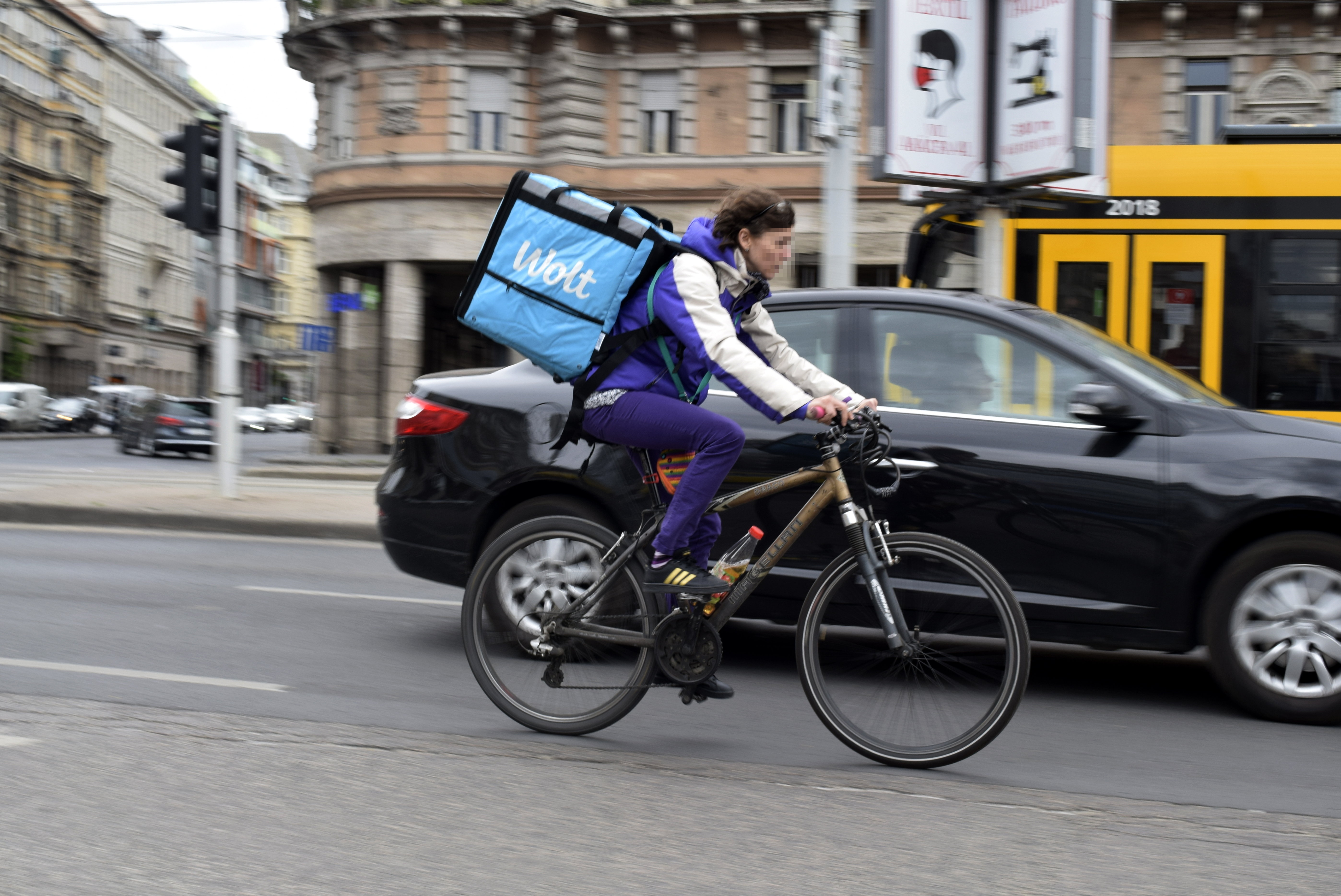 Adventi csoda a budapesti forgalomban