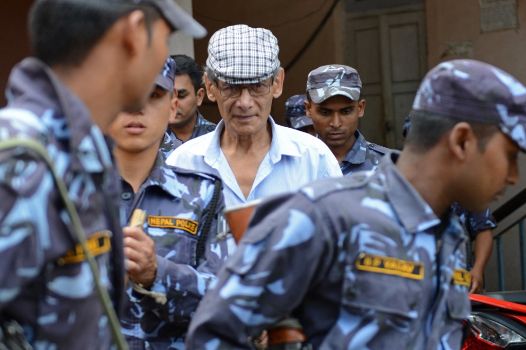 Idős kora miatt szabadlábra helyeznek egy francia sorozatgyilkost Nepálban