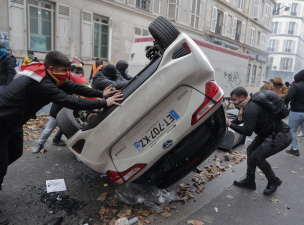 Ismét zavargások voltak Párizsban a kurdok elleni gyilkosság másnapján