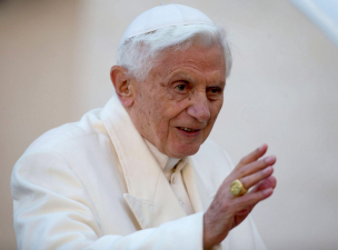 A Vatikán közzétette XVI. Benedek lelki végrendeletet