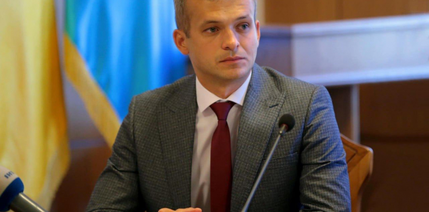 Korrupció miatt menesztettek egy miniszterhelyettest Ukrajnában