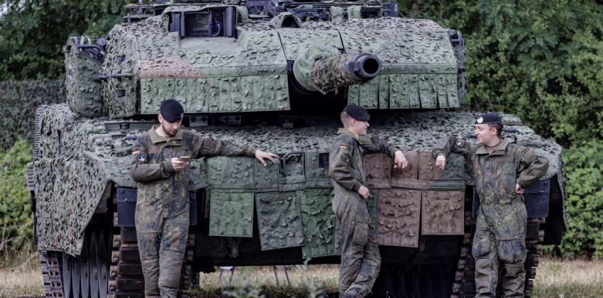 Oroszország kiakadt – Ukrajnában gyártanák a Leopard harckocsikat