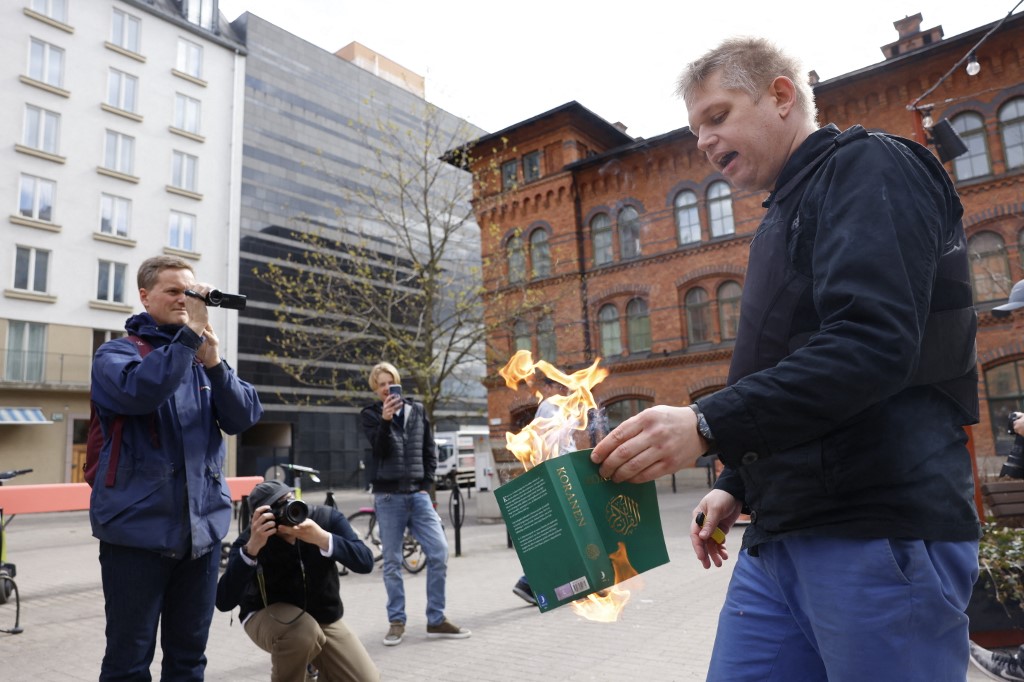 Két évet is kaphat, aki Koránt éget Dániában