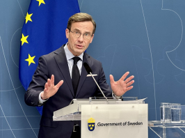 A svéd miniszterelnök kész újrakezdeni a tárgyalásokat Ankarával a NATO-bővítésről