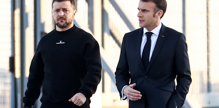 Macron szerint nem jó ötlet vadászrepülőket adni Ukrajnának, azt is elmondta miért