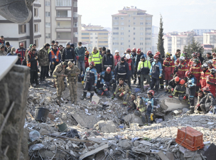 Török-szíriai földrengés: átlépte a 30 ezret a halálos áldozatok száma