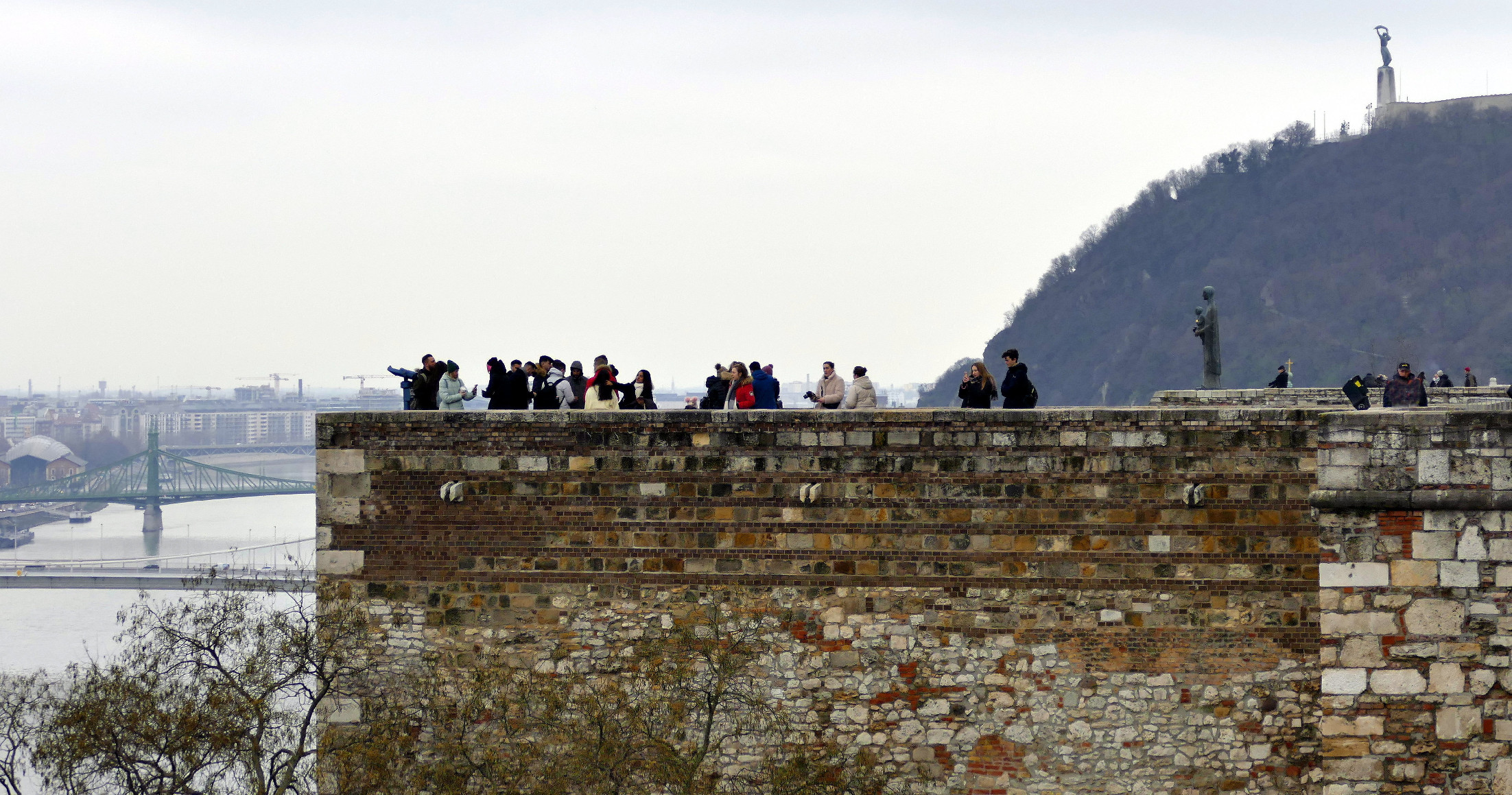 Az orosz turisták nem csak nézelődni jönnek Magyarországra