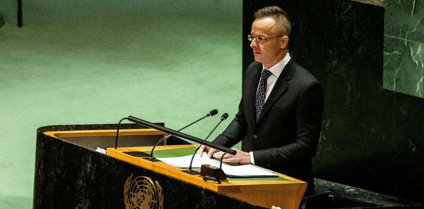 Szijjártó arra kérte az ENSZ-t, hogy legyen közvetítő Ukrajna és Oroszország között