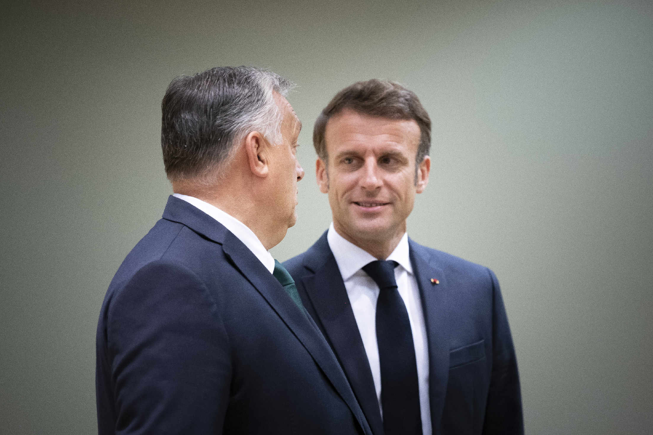  Macron francia elnökkel tárgyal hétfőn Orbán Viktor