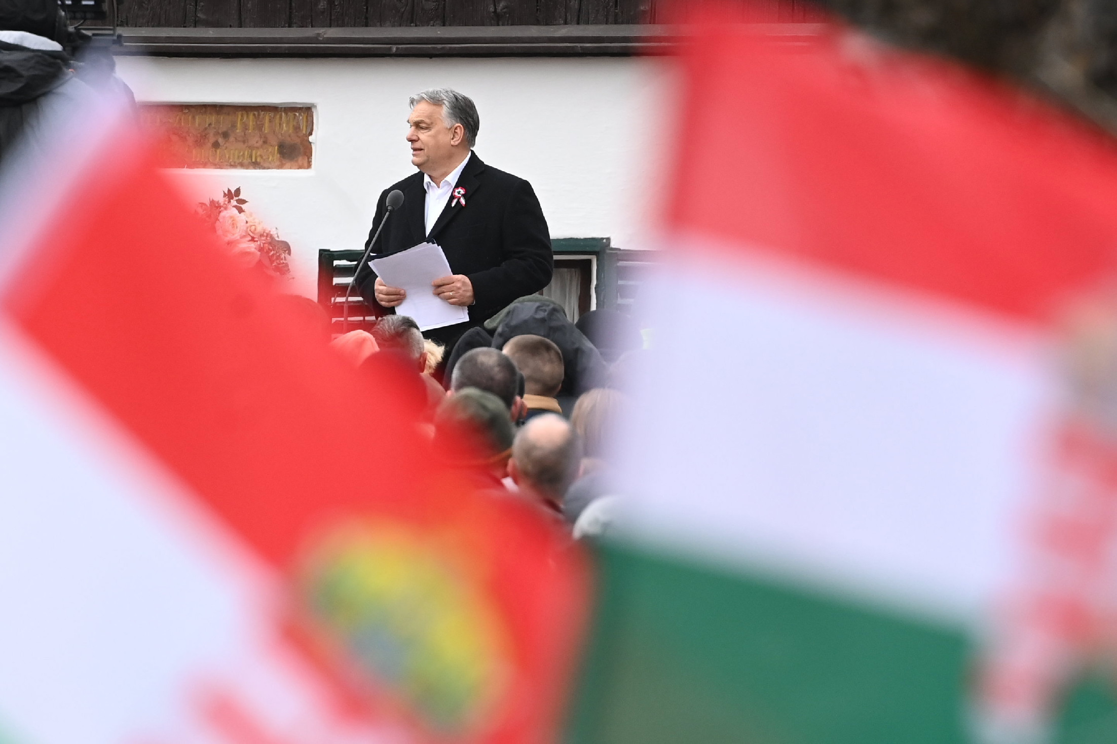 Orbán: Petőfi Sándor a mi szerelmetes fiunk