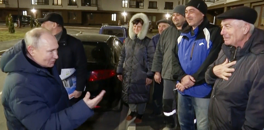 Putyin Mariupolba is ellátogatott