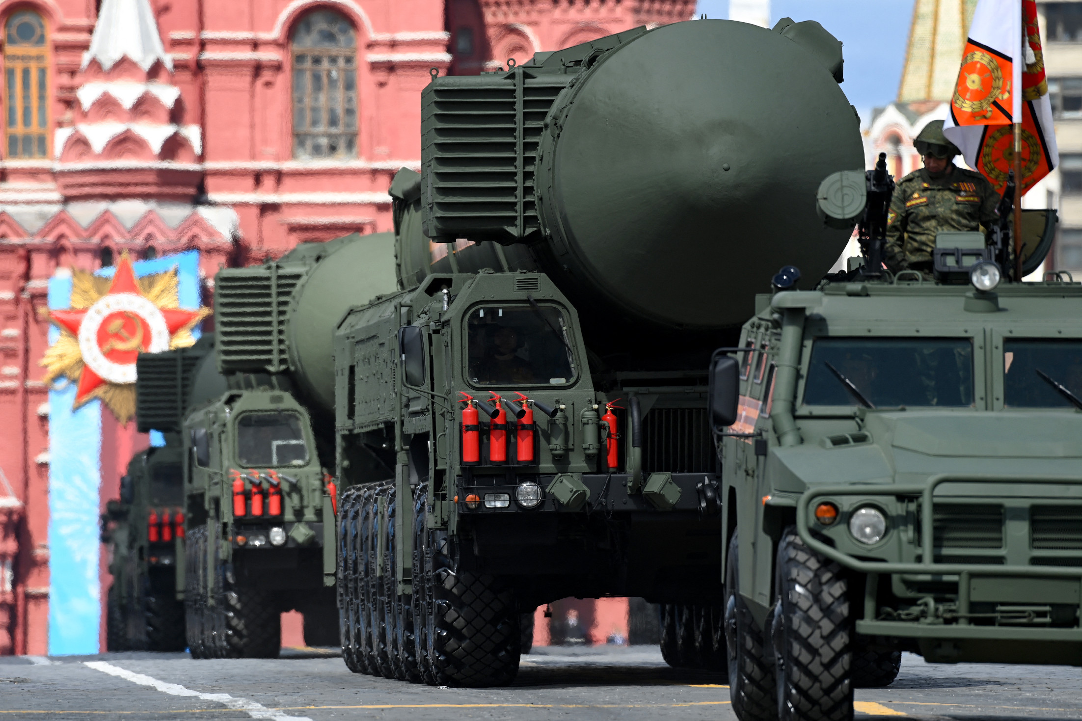 Oroszország interkontinentális ballisztikus rakétákkal kezdett hadgyakorlatokat 