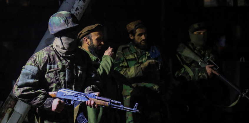 Öngyilkos merényletre készülő terrorista pokolgépe robbant kabuli külügyminisztérium közelében