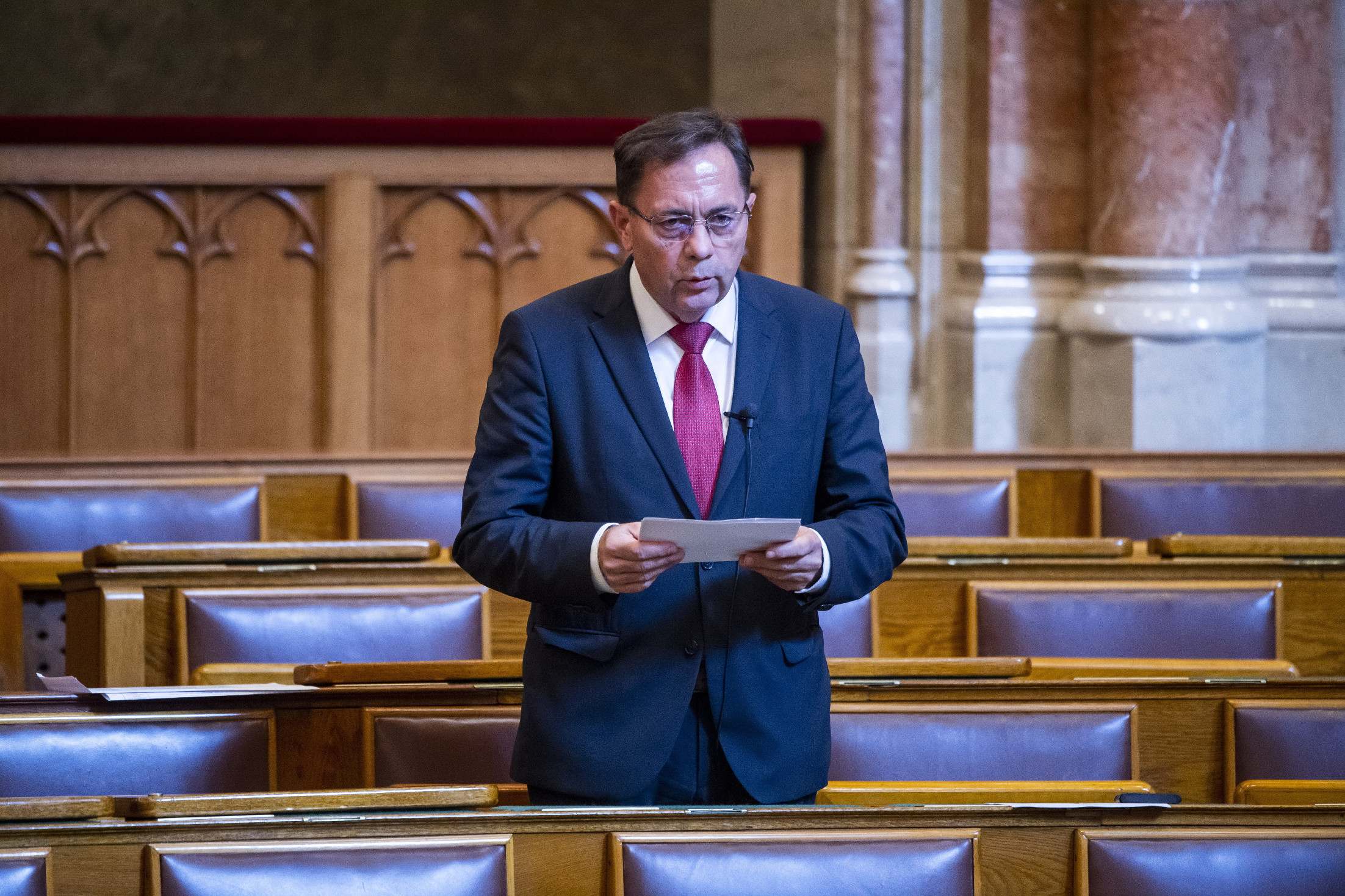 Hárman használták fel szabálytalanul a tavalyi választásokra kapott állami kampánypénzt: mindhárman Fideszesek