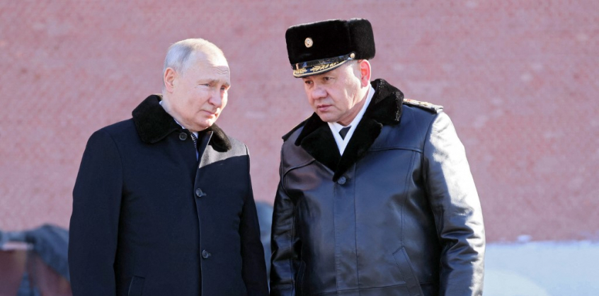 Az orosz védelmi miniszter több muníciót ígért a csapatoknak
