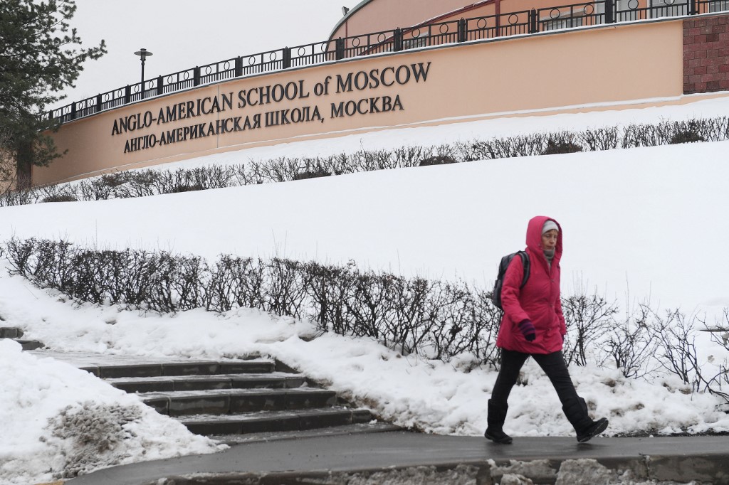 Felfüggesztették a moszkvai angol-amerikai iskola működését