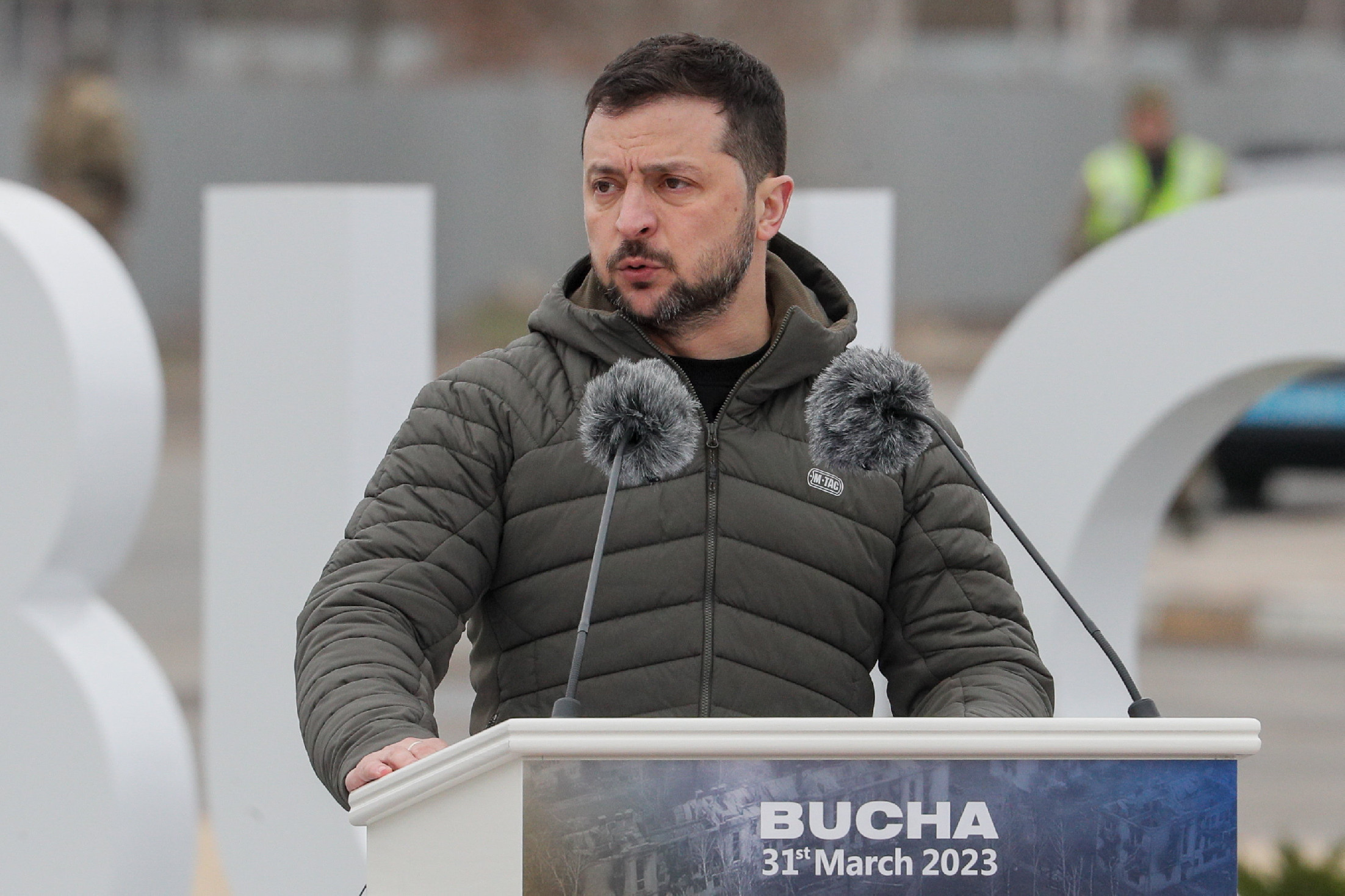 Bucsa város visszavételének egy éves évfordulójára emlékezett Zelenszkij