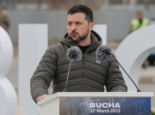 Bucsa város visszavételének egy éves évfordulójára emlékezett Zelenszkij