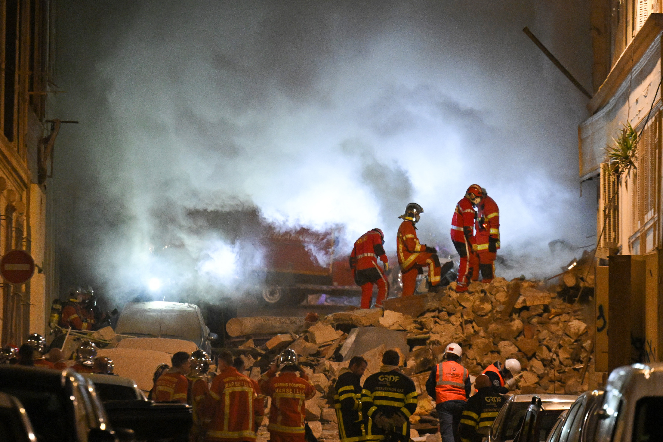 Összeomlott egy ház Marseille központjában