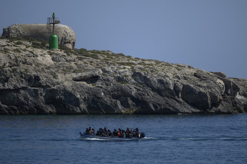 Elindult a menekülthullám az olasz partok felé