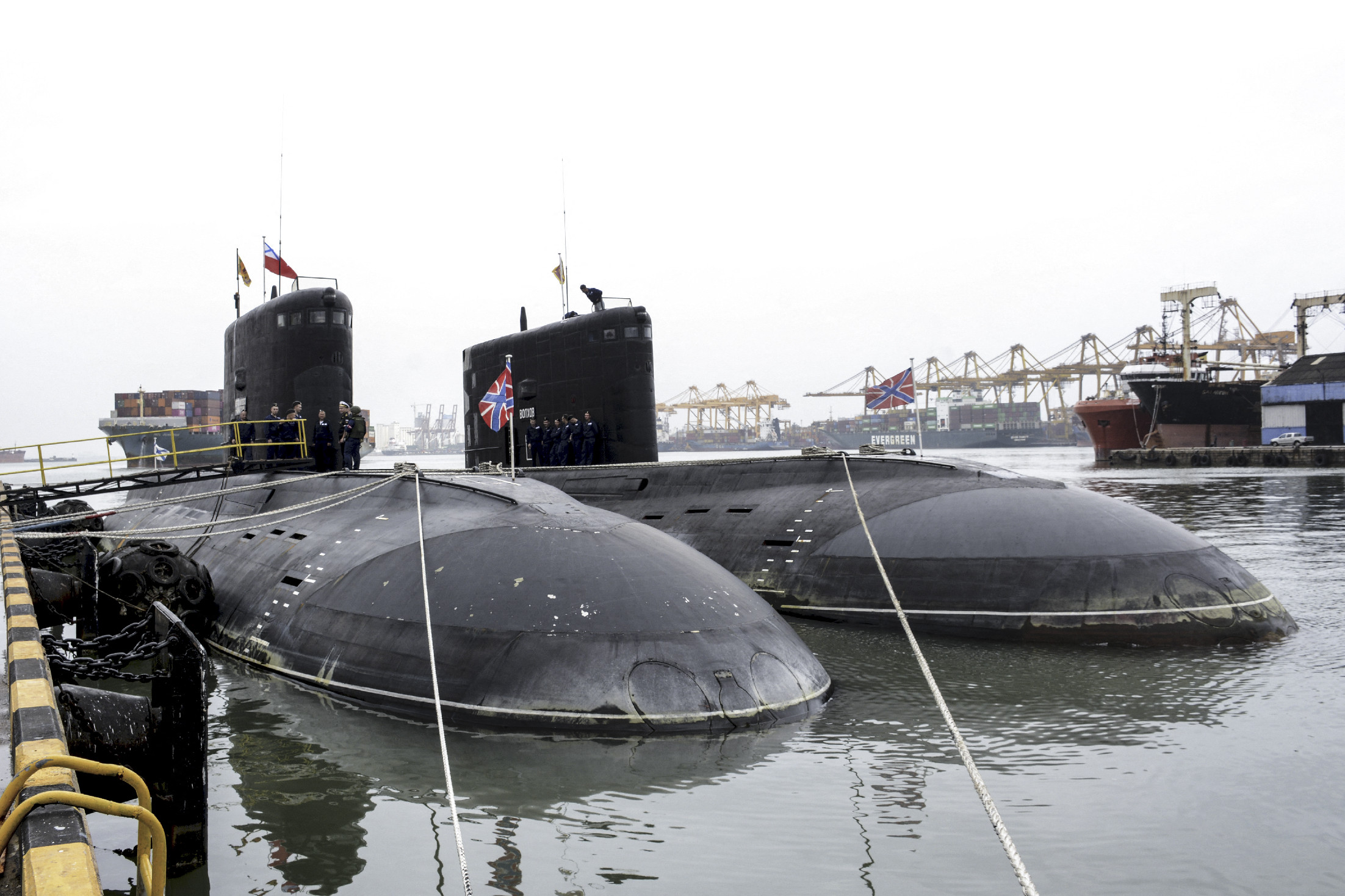 Meglepetésszerűen harckészültségbe helyezték az orosz flottát