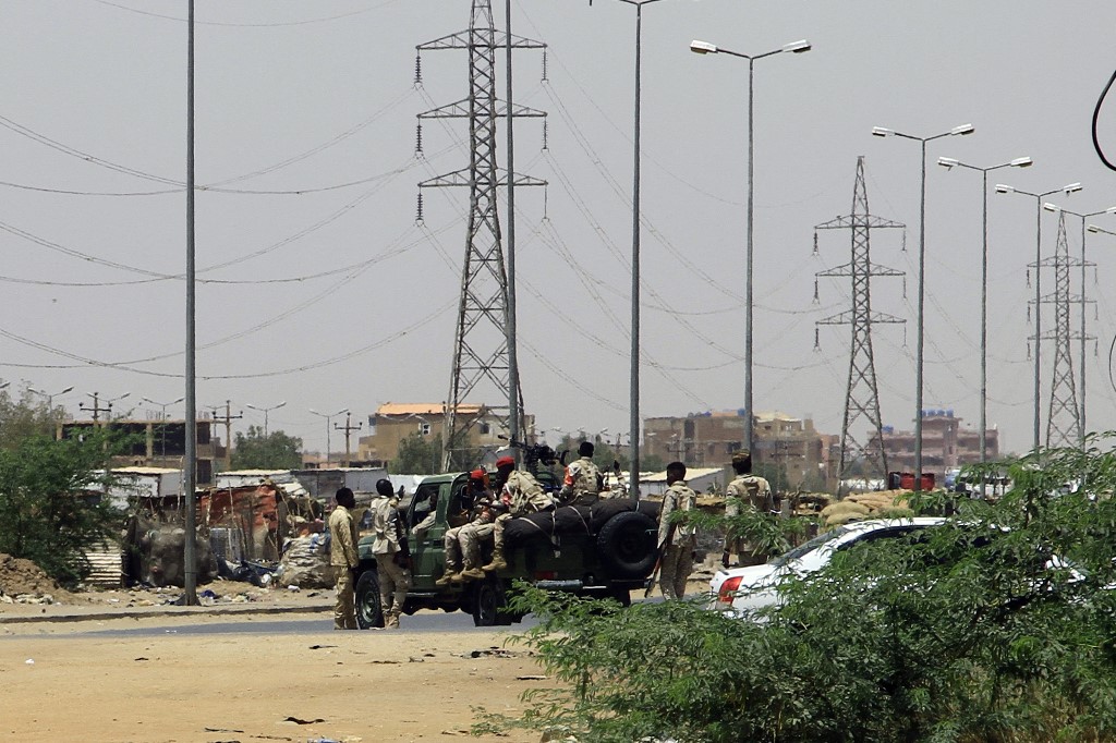 Összecsapások kezdődtek Szudánban