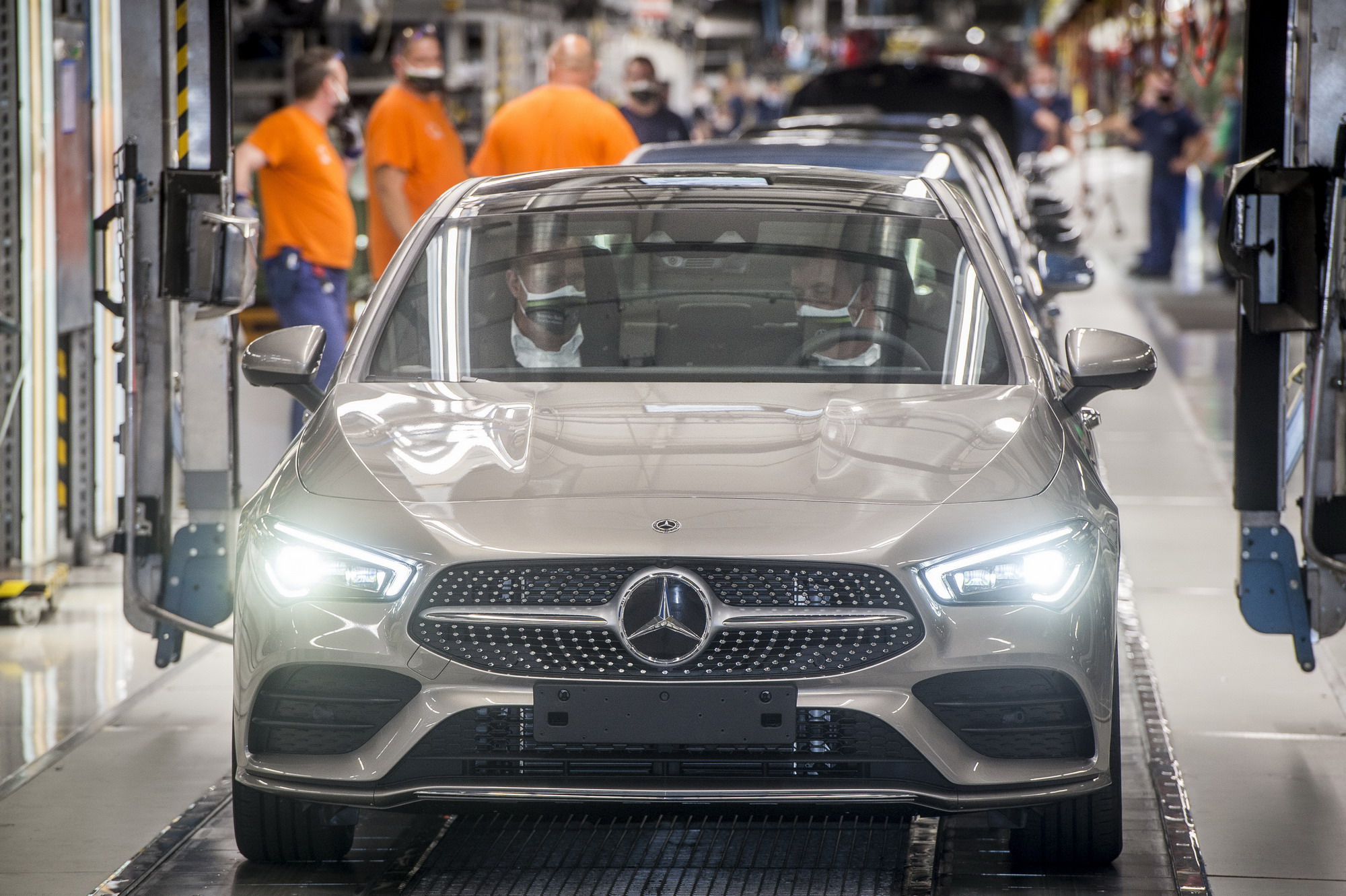 Akkumulátorbeszerelő-üzemmel bővül a kecskeméti Mercedes-gyár