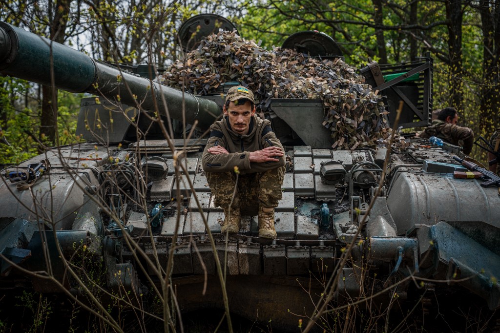 Egymilliárd eurós lőszertámogatás Ukrajnának