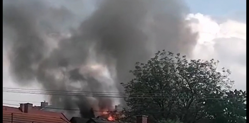 Tűz ütött ki egy társasházban Zalaegerszegen, a lakókat ki kellett menekíteni