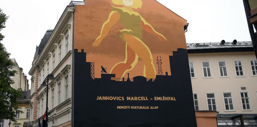 Jankovics Marcellre emlékeznek egy józsefvárosi tűzfalon