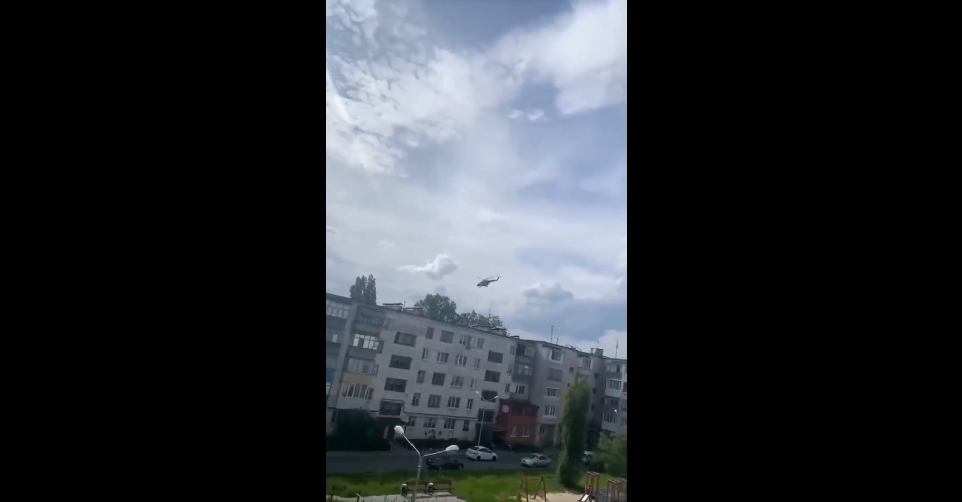 Támadás Oroszország ellen – Helikopterekről lövik a fegyvereseket Belgorodban