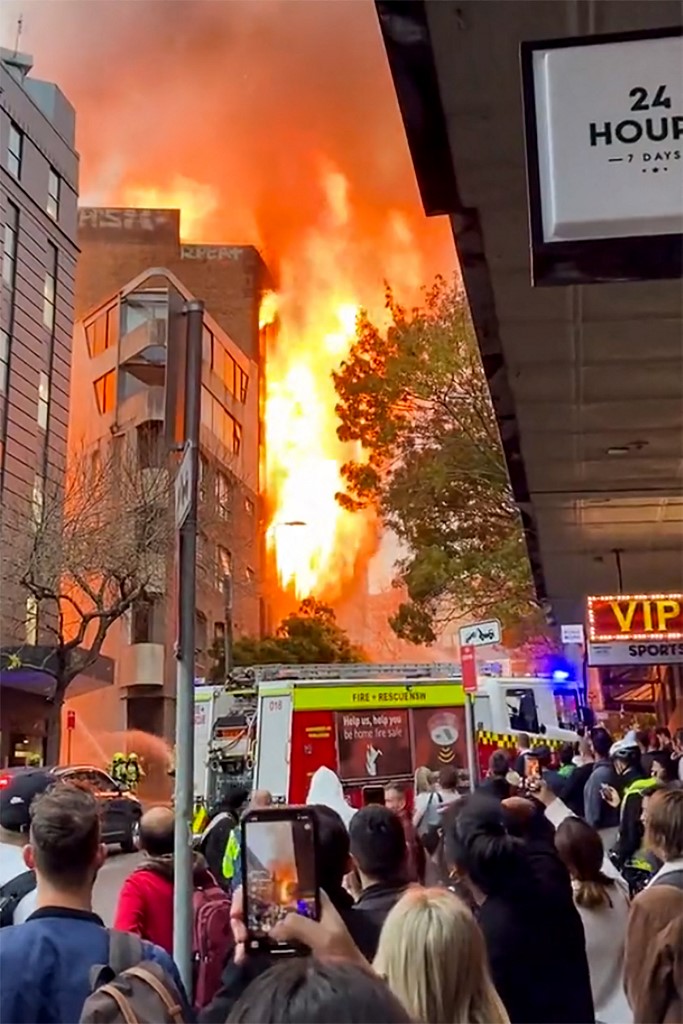 AUSTRALIA-BUILDING-FIRE