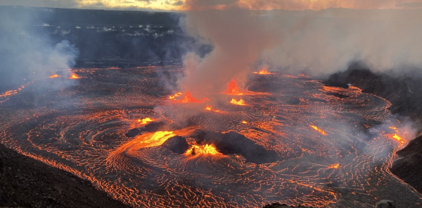 Ismét kitört Hawaii legnagyobb vulkánja