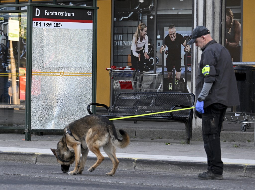 Lövöldözést jelentettek Stockholm külvárosából, meghalt egy 15 éves fiú