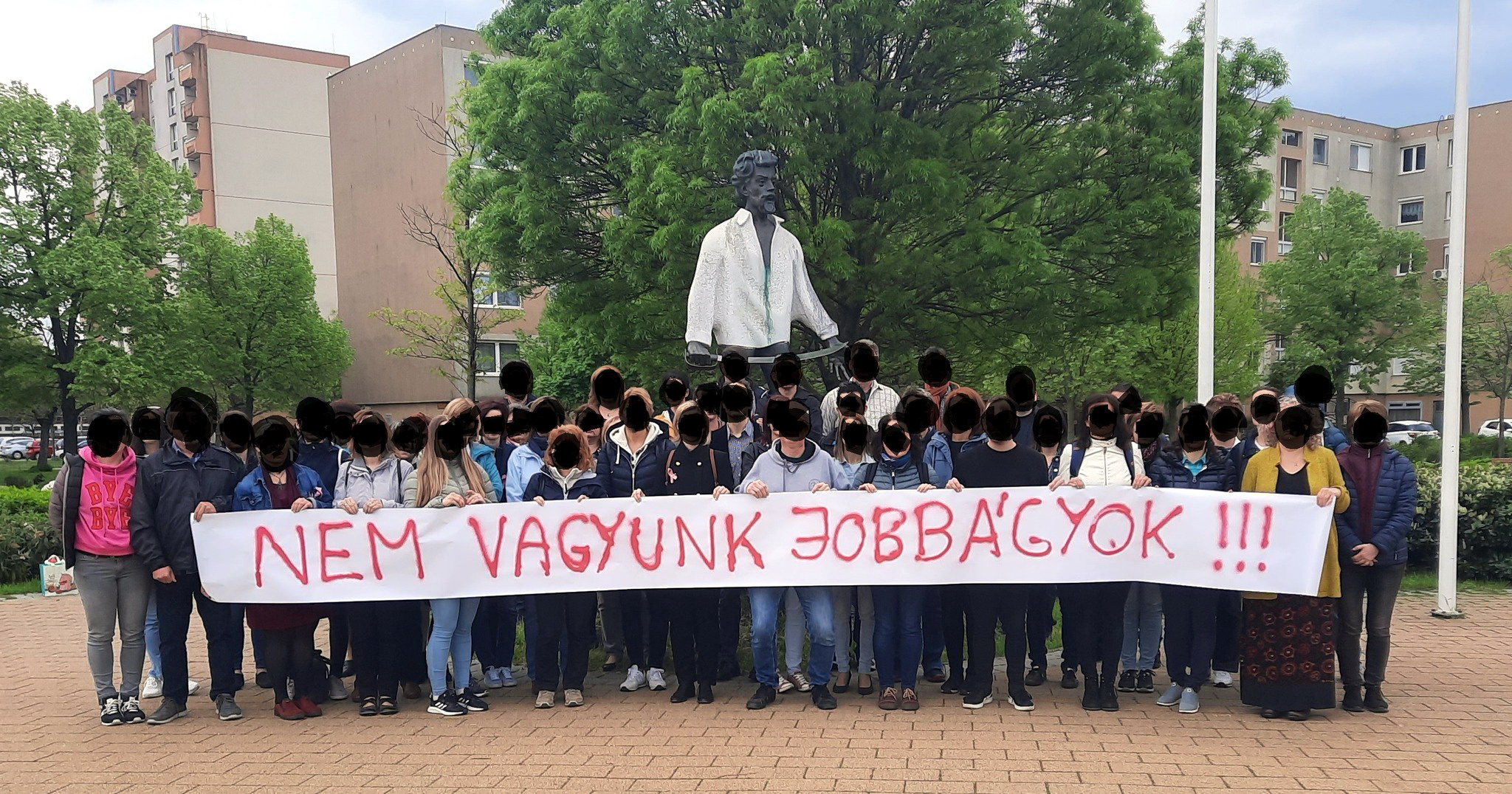 Orbán Viktor hajdani iskolájából is távoznak a tanárok 