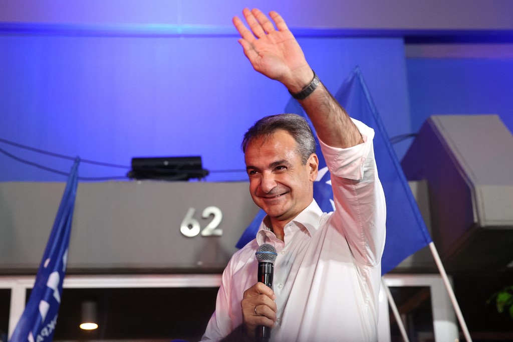 Győzött a jobboldali Kiriákosz Micotákisz az előrehozott görögországi parlamenti választásokon