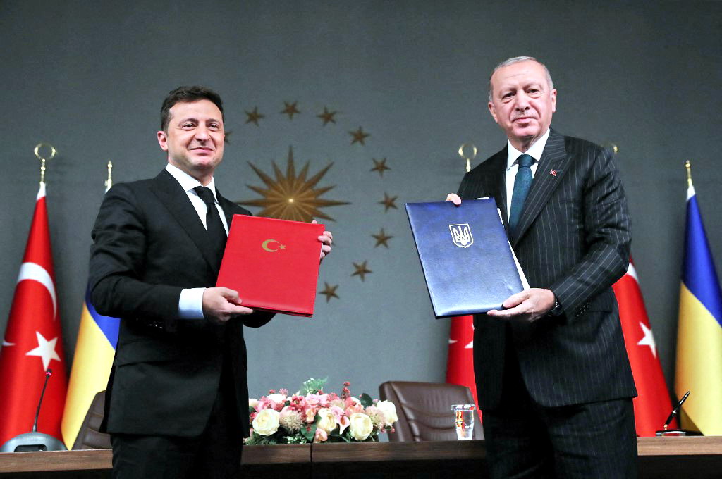 Áttörés: Erdogan kijelentette, hogy Ukrajna megérdemli a NATO-tagságot