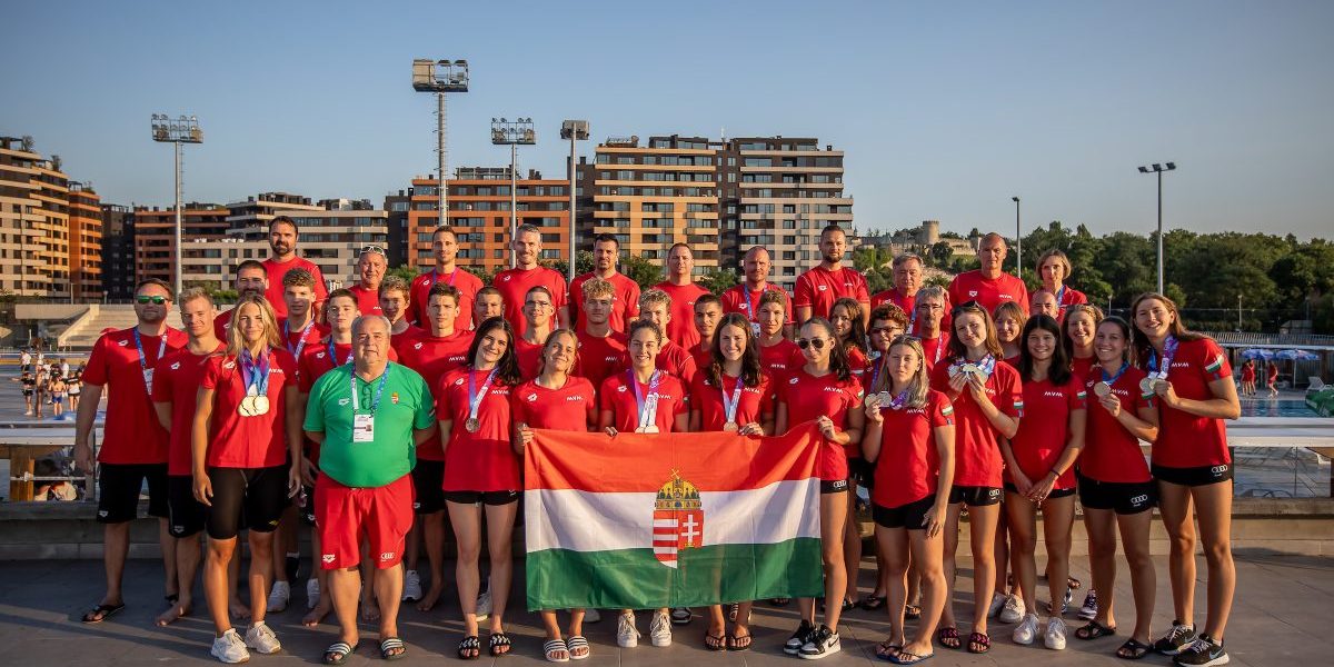 Még három aranyat elhoztunk a junior úszó Európa-bajnokságról