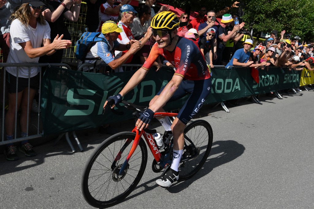 Tour de France – Carlos Rodríguez lejtmenetes sikere, egy másodperccel nőtt Vingegaard előnye