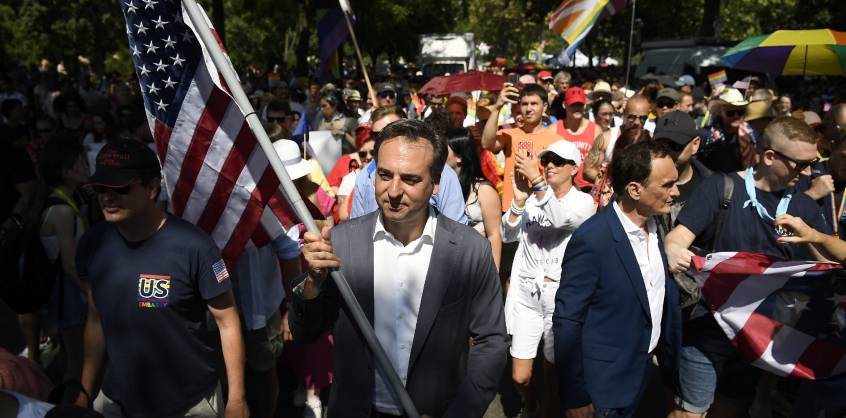 David Pressman is kint van a Budapest Pride-felvonuláson