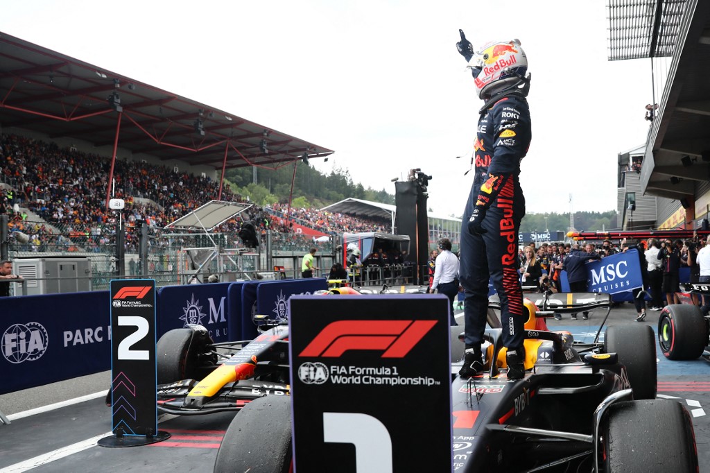 Hiába kapott rajtbüntetést, így is lehozta a Belga Nagydíjat Verstappen