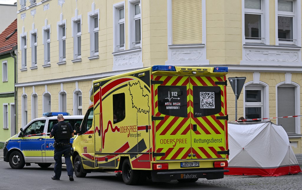 Késsel gyilkolja a hajléktalanokat, már keresi a rendőrség