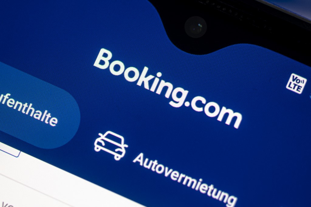 Booking.com-botrány: akcióban a Magyar Turisztikai Ügynökség