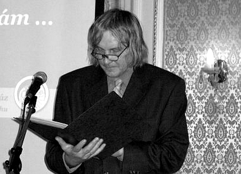 Elhunyt Székely Ádám író, újságíró