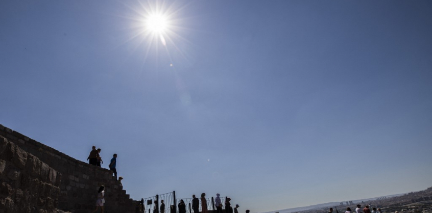 50 fok: olvadóban Törökország, megdőlt a melegrekord