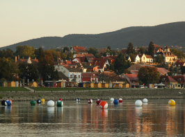 What do Hungarian billiard balls do on the Vltava River in Prague?